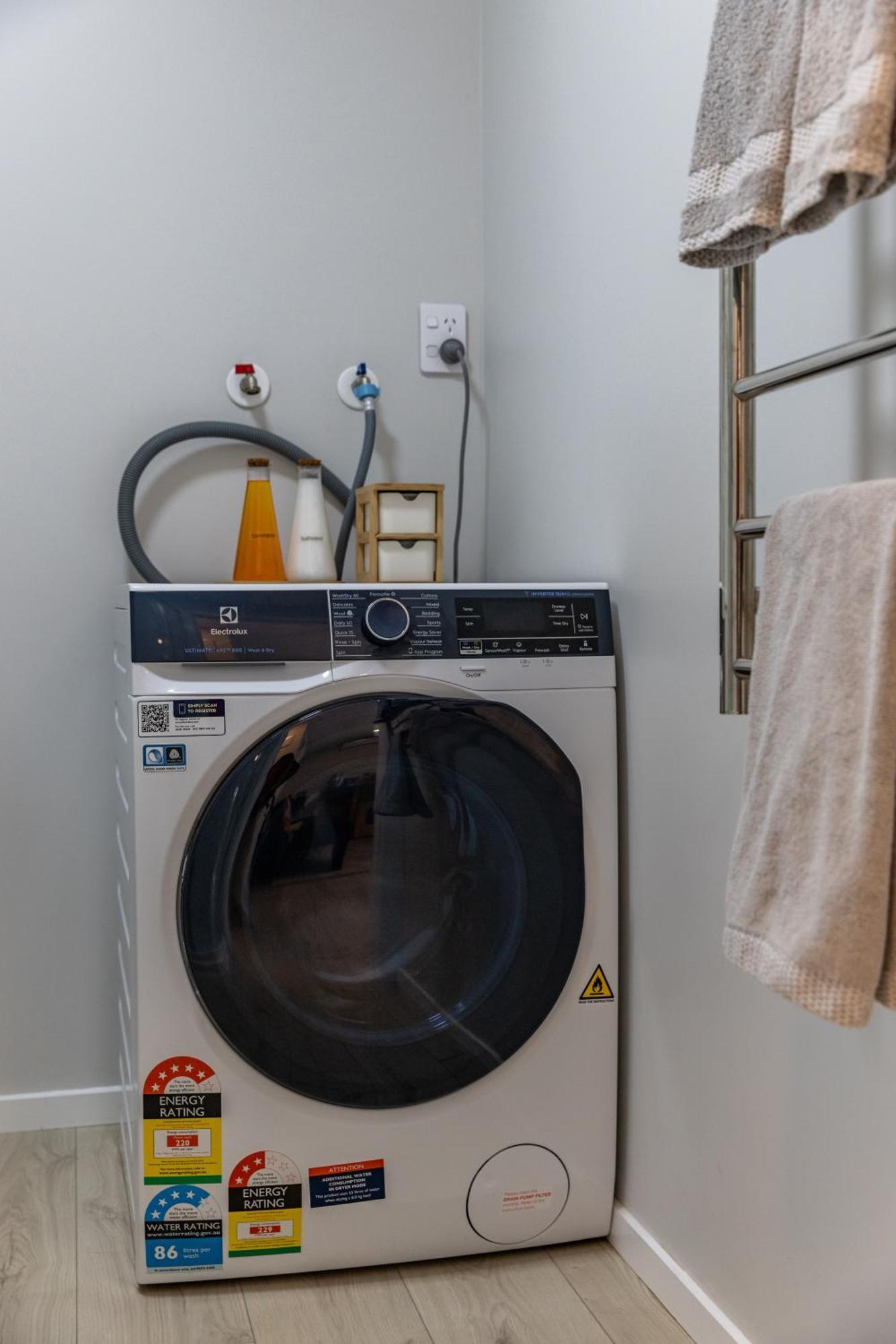 Back Garden Flat With Free On Street Parking And Fiber Wifi - 15 Mins To Ferry, Stadium, Cbd Wellington Exterior foto